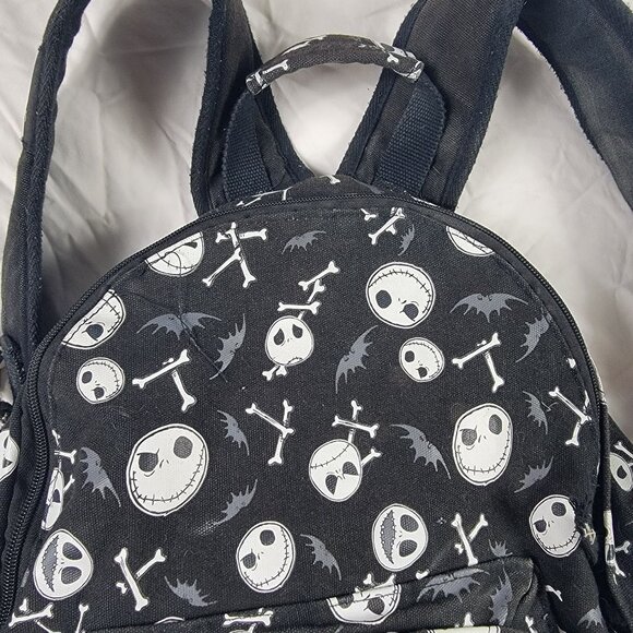 Disneyland Paris Nightmare Before Christmas Backpack Black White Halloween Camp - Picture 10 of 10